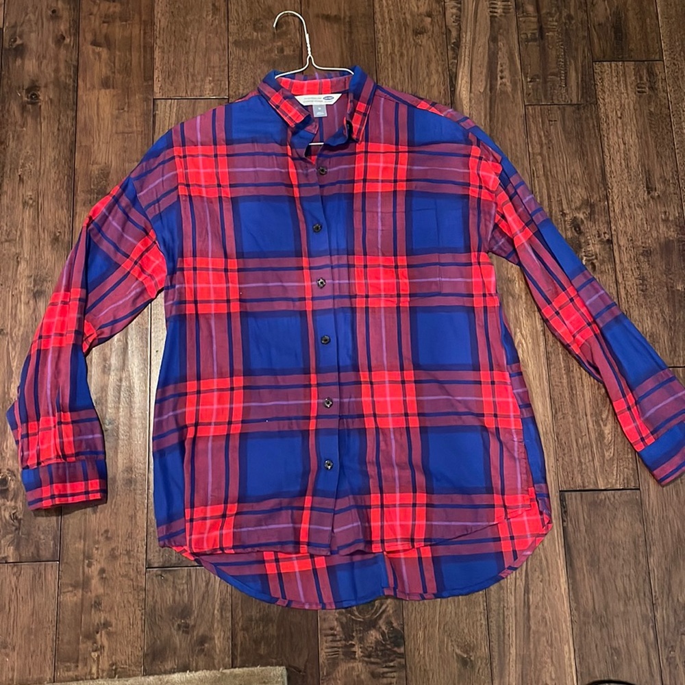 💙*NWOT* Old Navy brand flannel button up shirt💙